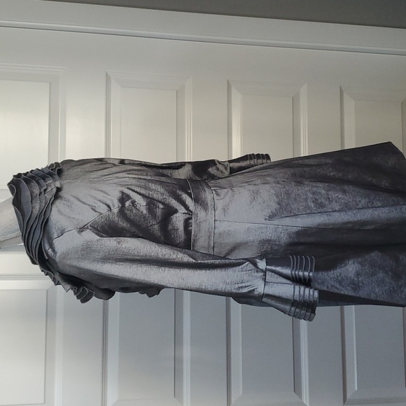 Grey shiny jacket - Picture 3 of 5